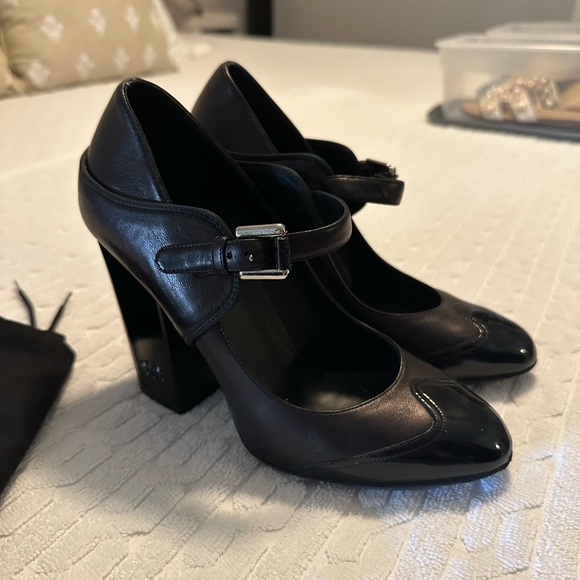 CHANEL heels size 38 - Picture 8 of 9